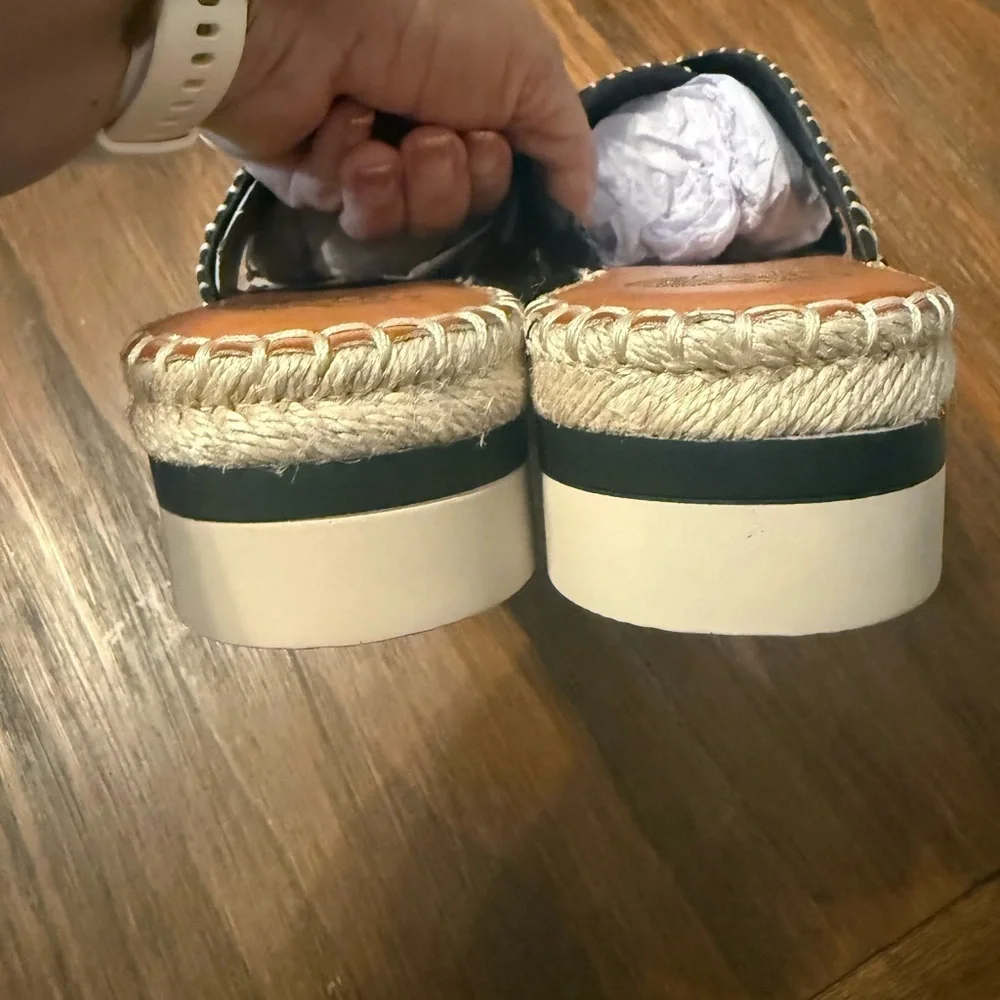 NEW Vince Camuto Black Leather Espadrille Slide Cross Band Sandals 9.5 9 1/2